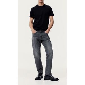 H&M: Xfit® Straight Regular Jeans Nwt